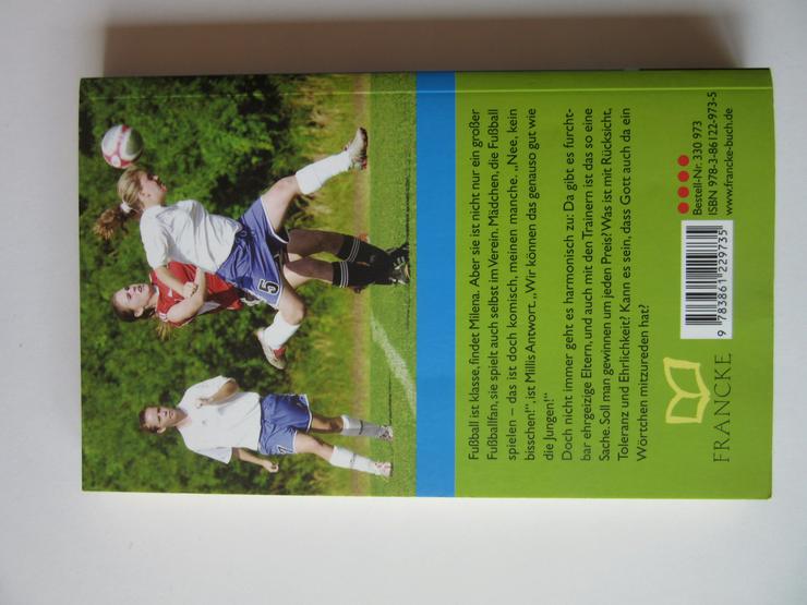 Bild 3: 3 Bücher für Teenage girls: Eine runde Sache, E-mail von <stranger>, Ninas Geheimnis