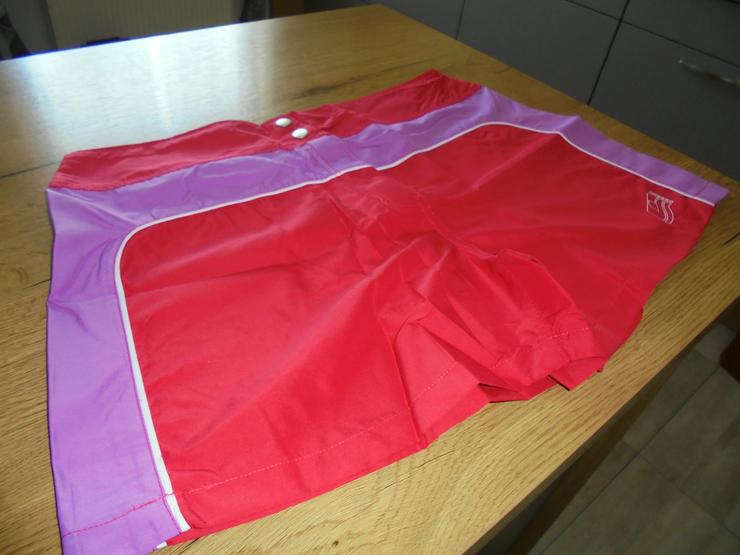 Bild 2: NEU: Damen Freizeitshorts rot/lila Gr. XL v. Camaro