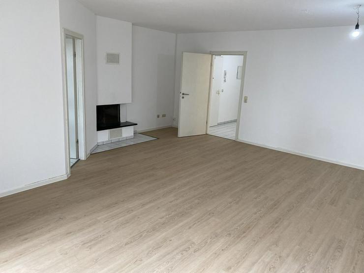 sonnendurchflutete Wohn- und Esszimmer 
