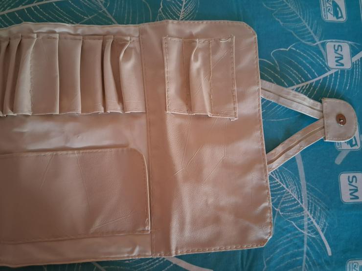 Bild 5: Pinsel Organizer Beige | Schminkaufbewahrung | Kosmetikbox
