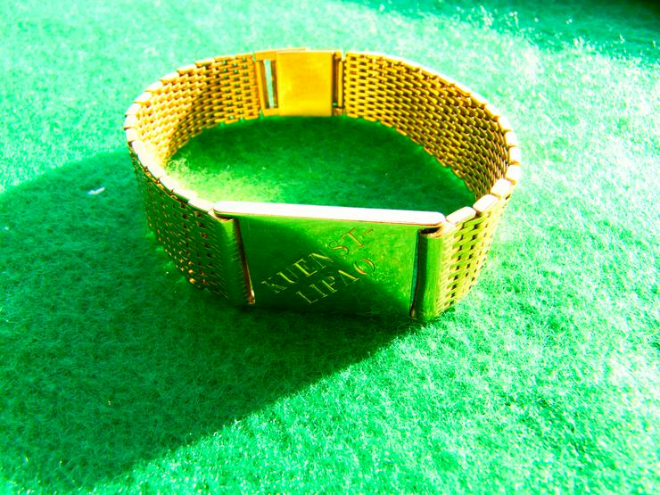 von Privat: 750er Goldarmband + Goldplatte 18 Karat, 74,1 Gramm, grav. SPEKULATION = 