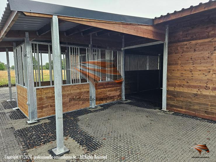 Bild 8: Heuraufe und Futterraufe Top - Weideraufe und Weidehütte mit Fressgitter / Offenstall