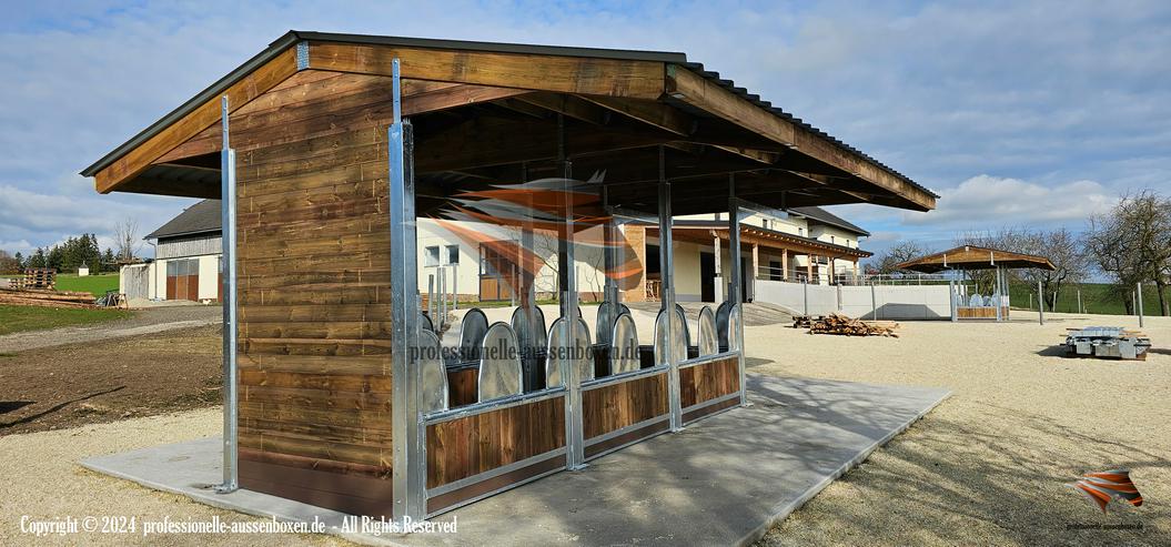 Bild 12: Heuraufe und Futterraufe Top - Weideraufe und Weidehütte mit Fressgitter / Offenstall