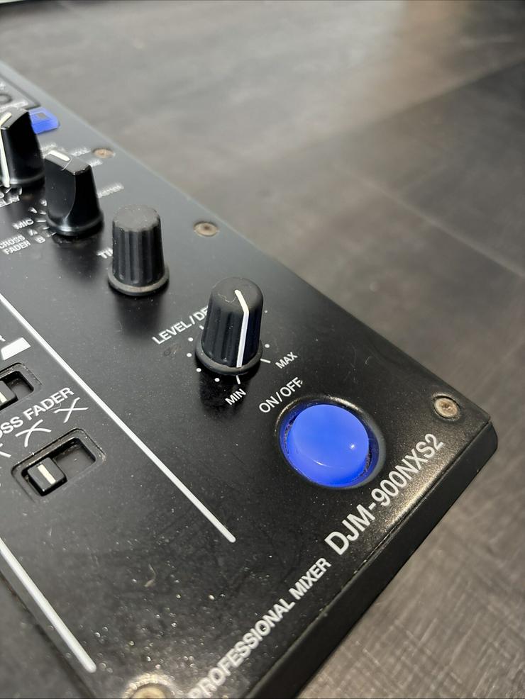 Bild 3: Pioneer DJM 900 Nxs2 Nexus 2 - 4 Kanal DJ Mixer-