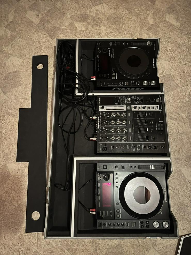 Bild 2: Pioneer DJ Equipment Set CDJ-850-K & DJM-750-K