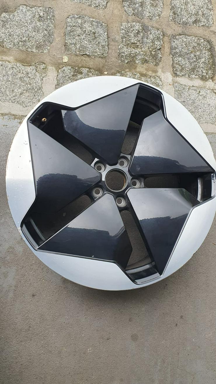 Bild 3: ORIGINAL VW ALUFELGE ID.3 ID3 10A E11 SANYA 20” 