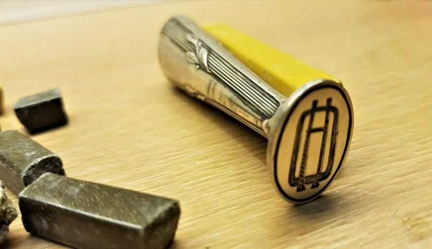 Bild 3: Siegel Stempel 1938 SILBER Initialen Prägung OH