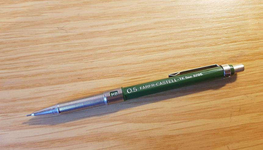 Bild 9: Minenbleistifte: A.W. Faber Castell 1TK 9555 B + 1TK-fine 9705 + 1pentel japan (je30€)