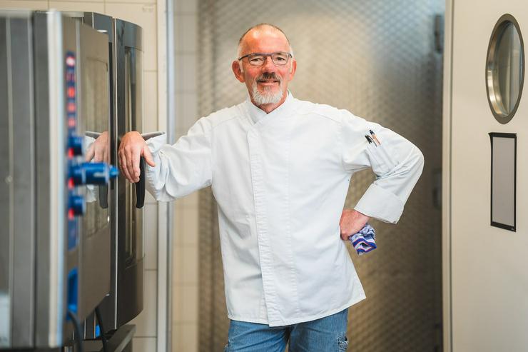 Koch / Gastronom / Verkäufer als Produktionsmitarbeiter (m/w/d) ID 31395 - Küche - Bild 1