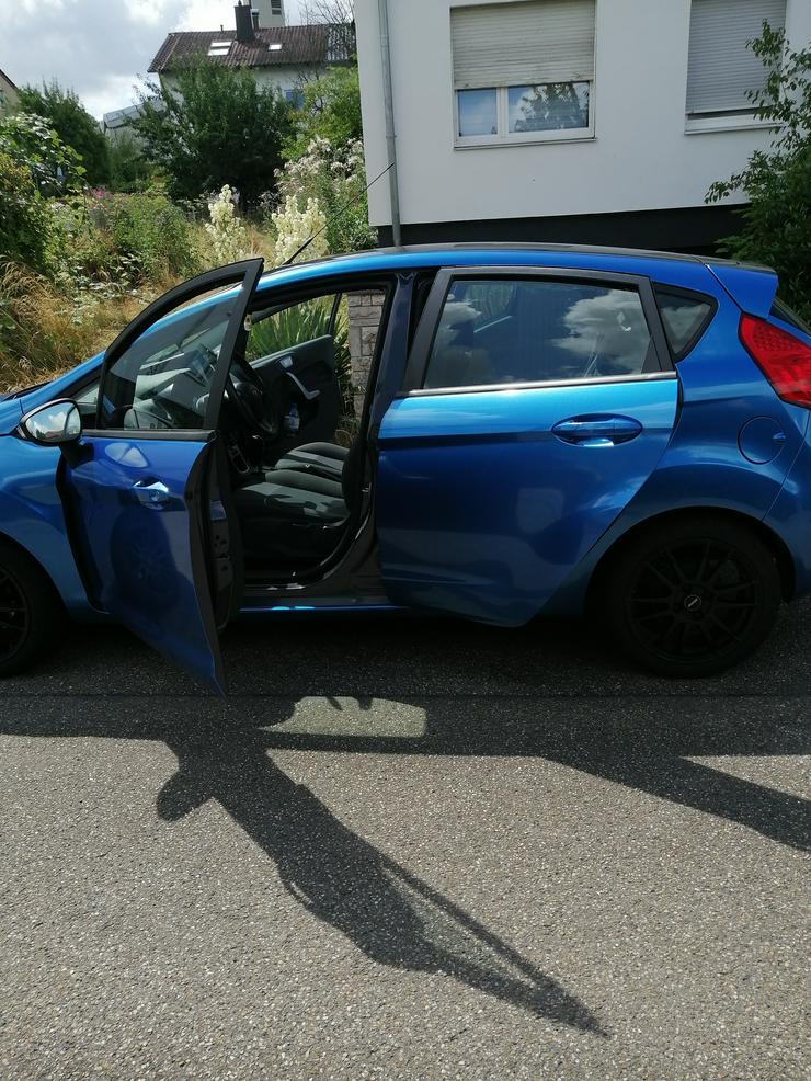 Bild 12: Ford Fiesta Titanium 1.4 Automatik/42.000km/2012/