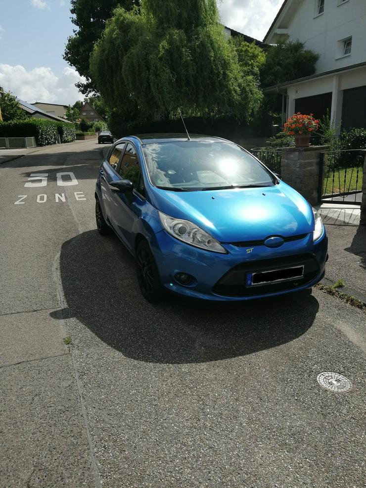 Bild 11: Ford Fiesta Titanium 1.4 Automatik/42.000km/2012/