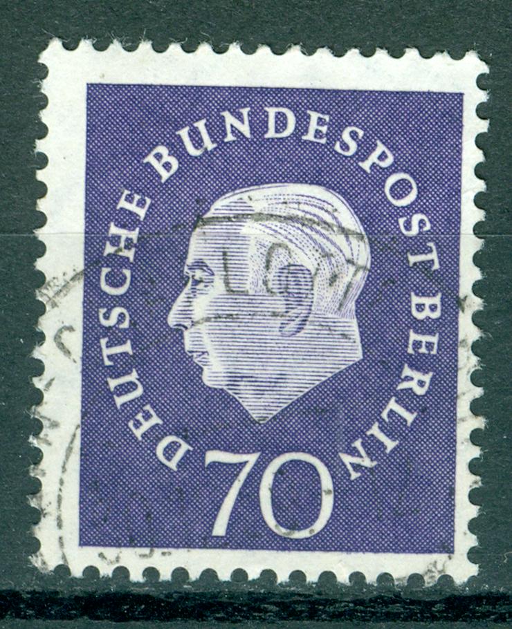 Berlin gestempelt Nr. 186