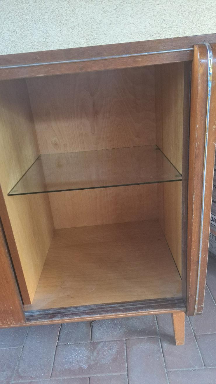 Bild 9: +++RAR+++ antike Hausbar 50 er Jahre Sideboard mit Glas- und Holzschiebetür