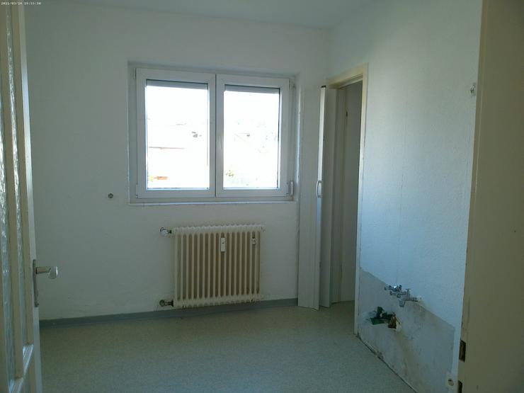 Bild 3: Lichtdurchflutete 3,5 Zimmer Whg. mit Terrasse und Garten