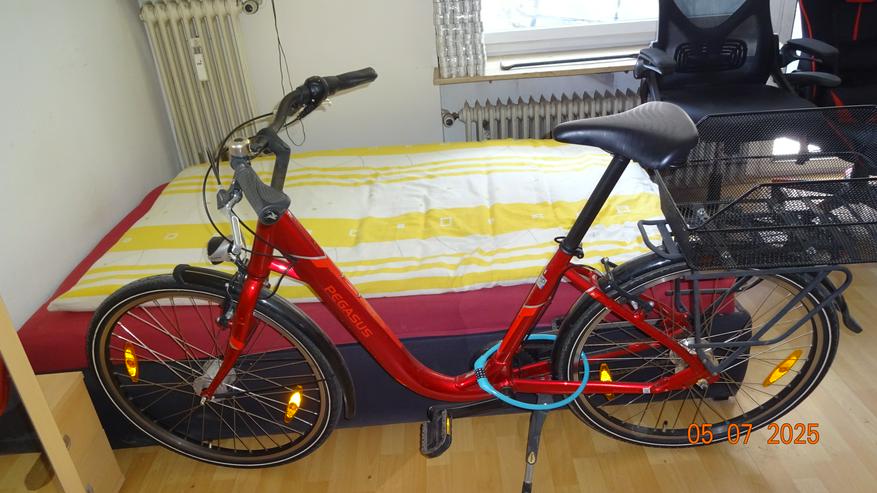 Damenfahrrad / Tiefeinsteiger zu verkaufen