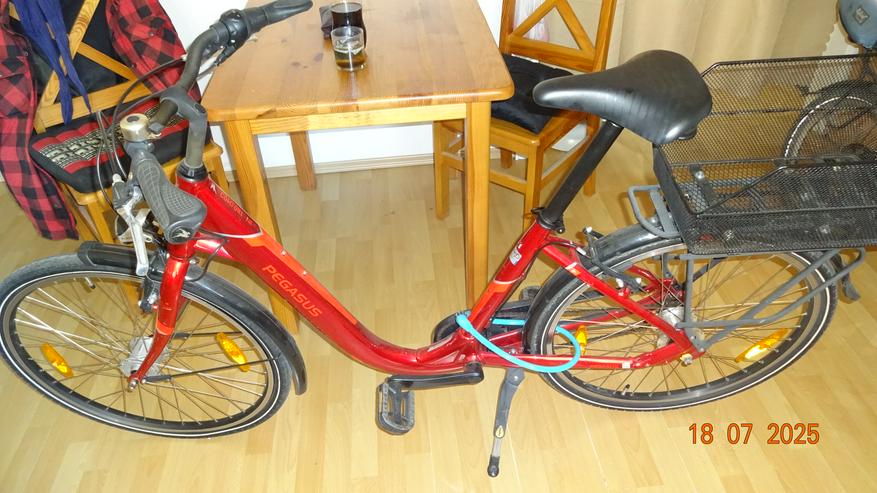 Bild 11: Damenfahrrad / Tiefeinsteiger zu verkaufen