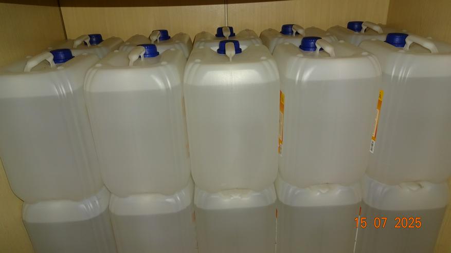 Bild 4: Kanister mit 10 L Spiritus