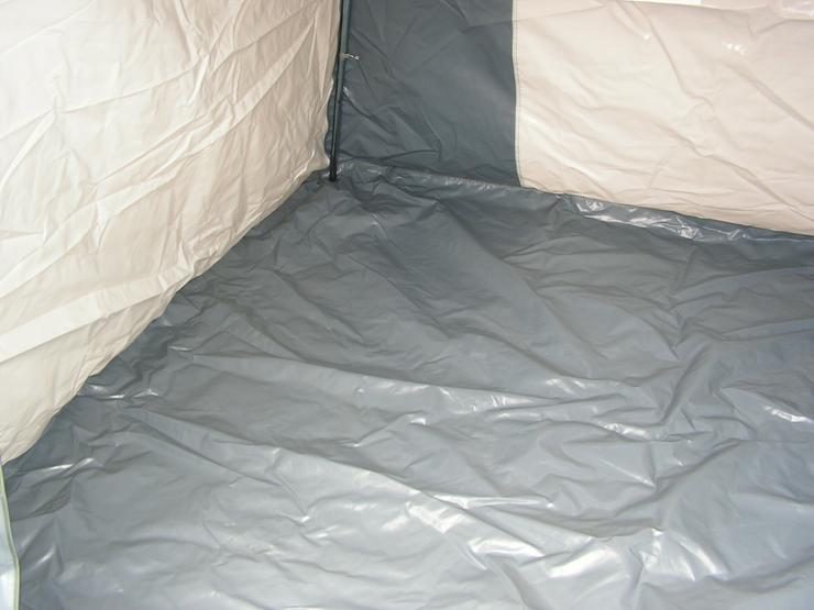 Bild 7: Beistellzelt
