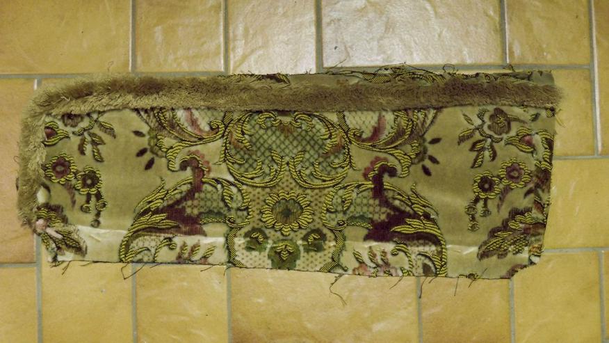 Bild 3: Diverse gebrauchte Velour Polsterbezugstücke
