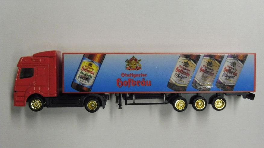 Bild 2: Werbe-Trucks, Bier-Werbung