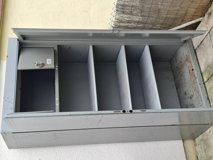 Bild 4: stabiler Blechschrank 196 x 97 x 50 cm 2 x abschließbar