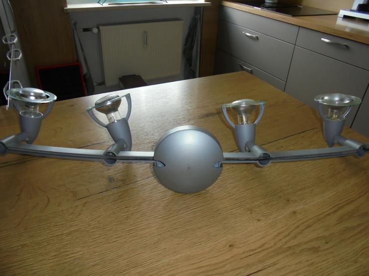 Bild 4: Deckenlampe- Leuchte 4 er Spot verstellbar silber-grau inkl. Leuchtmittel Küche Flur