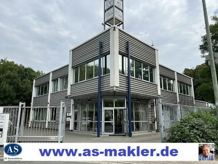 Provisionsfrei: 254 qm Teilklimatisiertes Großraumbüro mit Terrasse und vielen Stellplätzen!