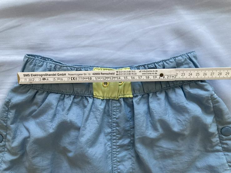 Bild 2: NEU Bermuda Shorts Sporthose Gr. 140 hellblau, mit Innenhose