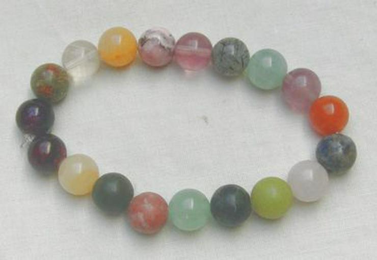 Bild 4: Edelsteinarmband, ein kleiner Edelsteingarten