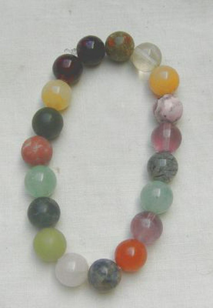 Bild 5: Edelsteinarmband, ein kleiner Edelsteingarten