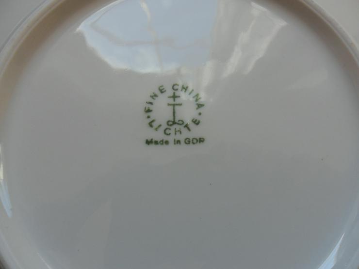 Bild 4: 3 teilige Porzellan Sammeltassen Set