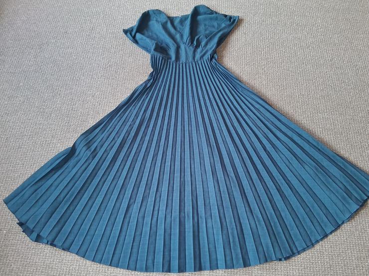 Damen Sommer Falten Kleid Größe XL - Größen 48-50 / XL - Bild 1