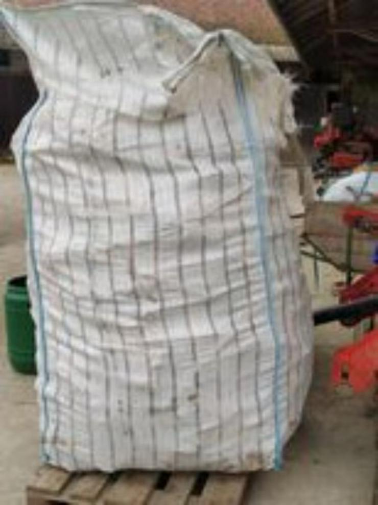 🌲 Sägerestholz trocken 25 cm   🪵 Ich habe einen ganzen Sack Holz zu verkaufen für