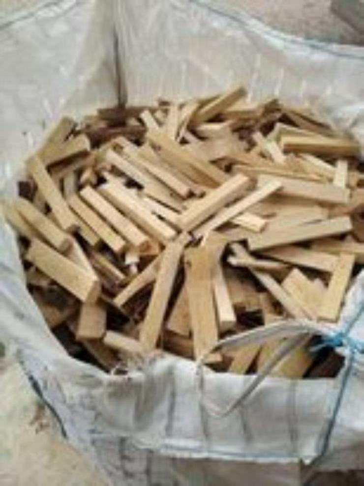 Bild 3: 🌲 Sägerestholz trocken 25 cm   🪵 Ich habe einen ganzen Sack Holz zu verkaufen für