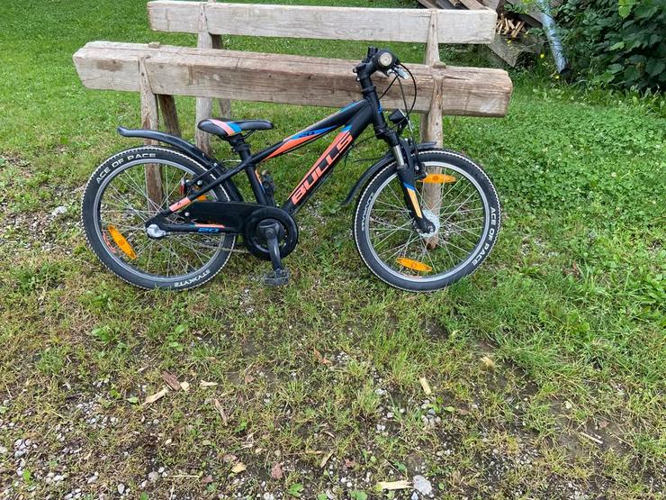 🚲 Ich verkaufe ein Fahrrad für 100 €   Es ist in gutem Zustand.