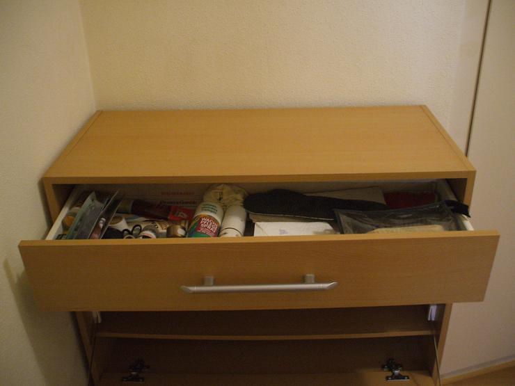 Bild 4: Schuhschrank, 2 Klappen u. Schublade, Buche-Optik