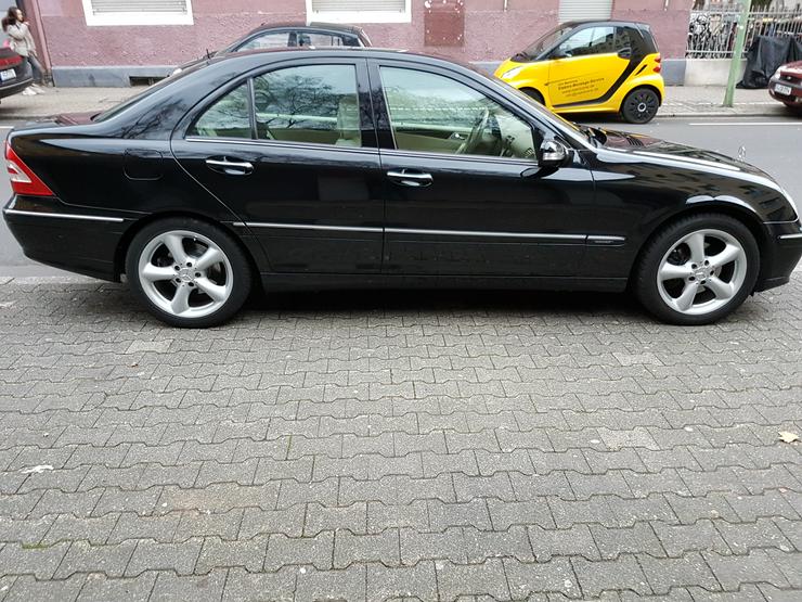 Bild 11: Mercedes-Benz C 280 Limousine  Elegance 7G-Tronic