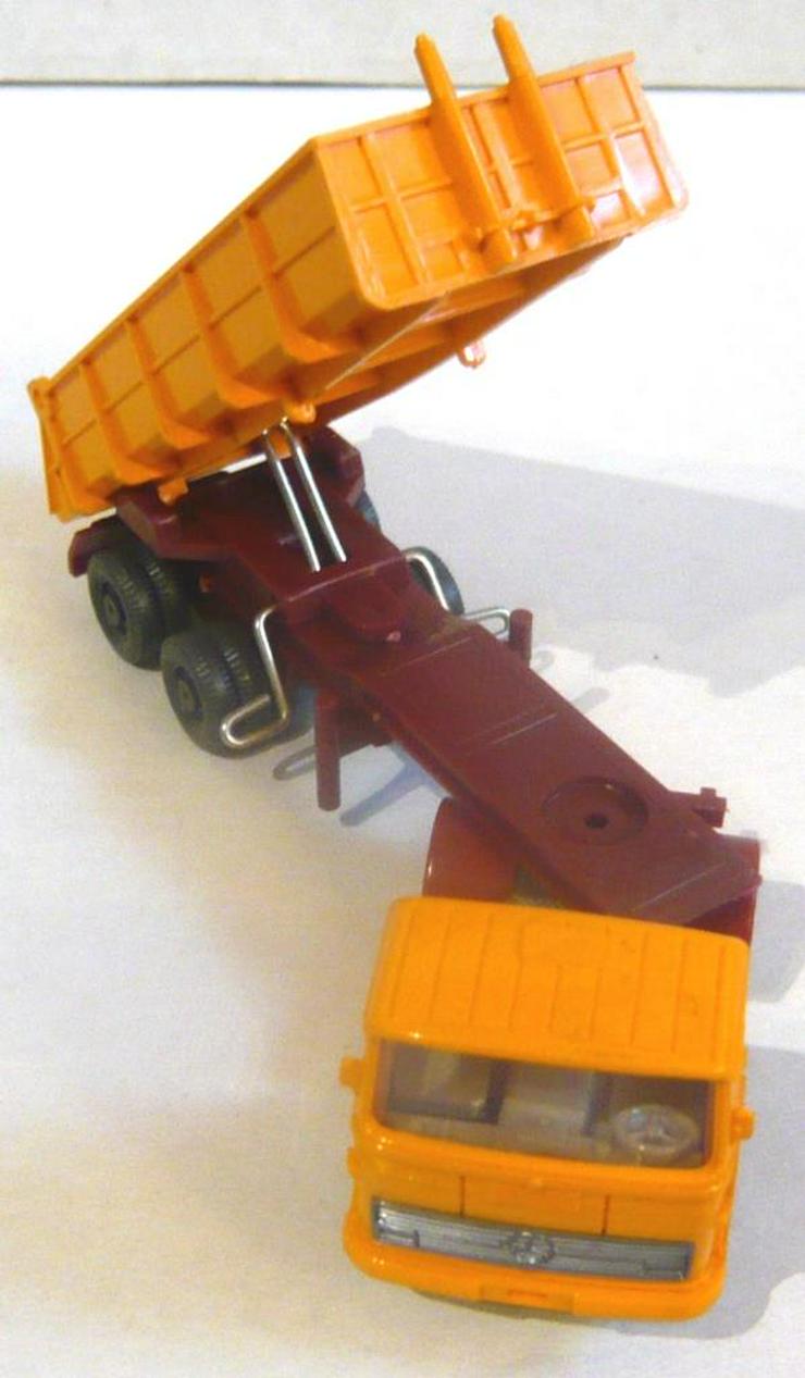 Bild 5: Wiking alt 1:87 MB 1317 Sattelkipper Auflieger orange