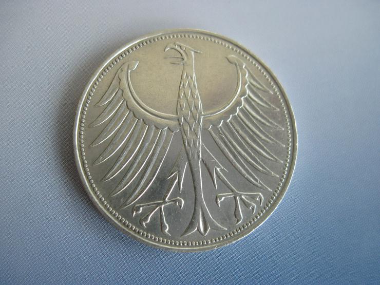 Bild 2: Münze Deutschland 5 DM 1963 D Silberadler sehr schöne Erhaltung 625er Silber