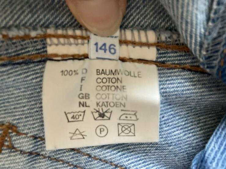 Bild 6: NEUWERTIG Jeans Shorts Gr. 140