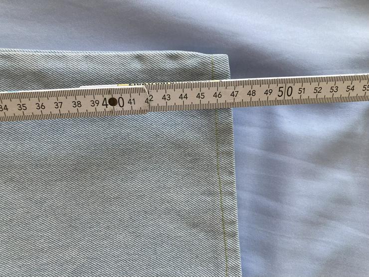 Bild 4: NEU Jeans Shorts Gr. 140