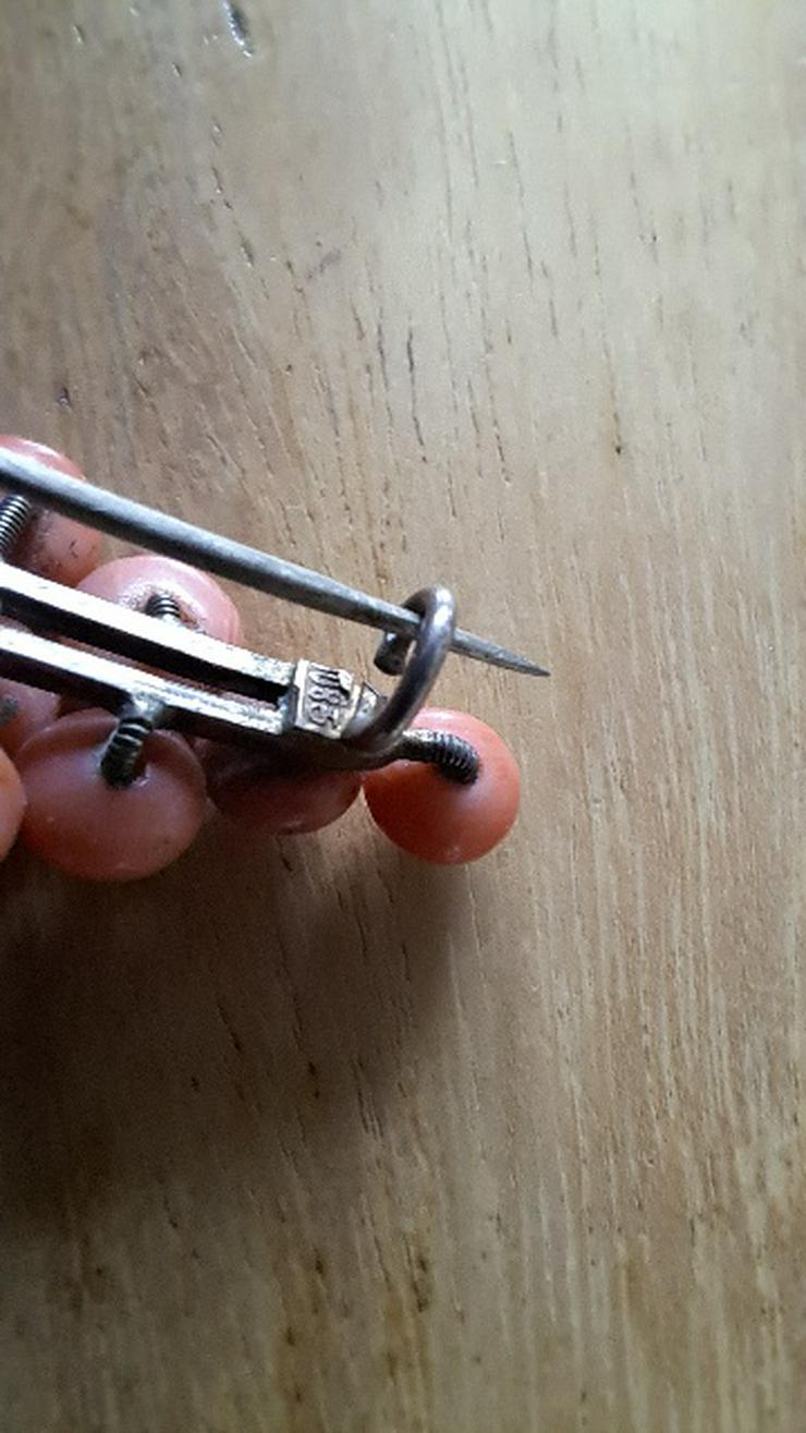 Vintage : antike Brosche Rote Koralle große Perlen auf Silber (800 er) NEU