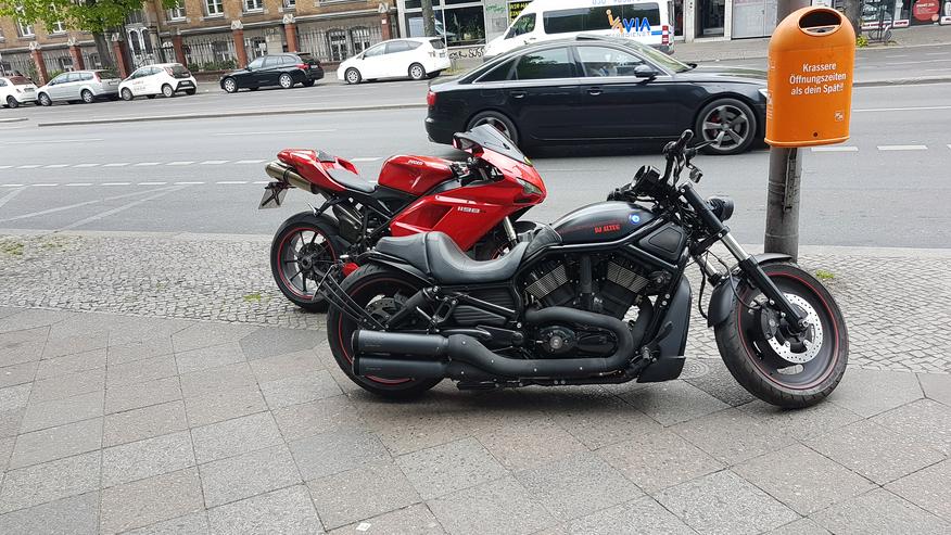 Chopper Harley Davidson Night Rod Special Edition 