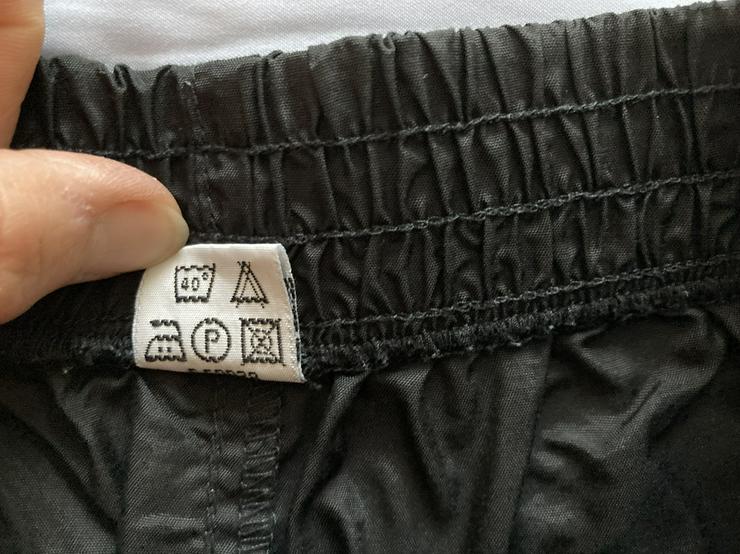 Bild 6: NEU Shorts Sporthose Gr. 146/152 schwarz