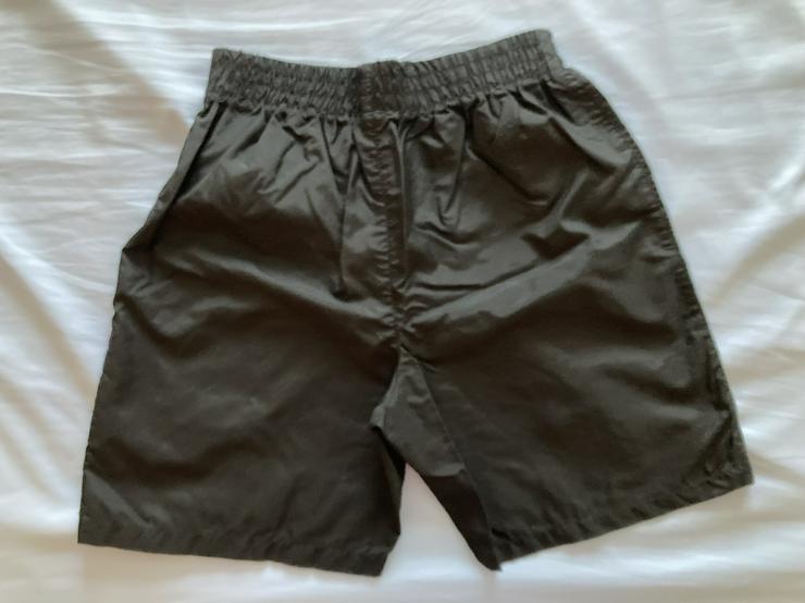 Bild 4: NEU Shorts Sporthose Gr. 146/152 schwarz