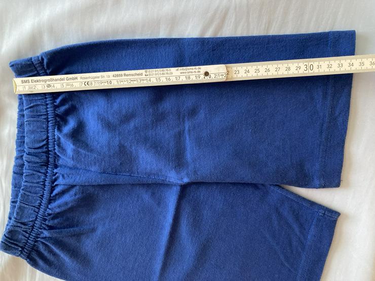 Bild 3: NEUWERTIG Bermuda Leggings Gr. 122 blau