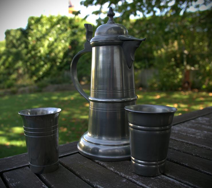Zinnkanne Meistersinger mit zwei Zinnbechern - Weitere - Bild 1