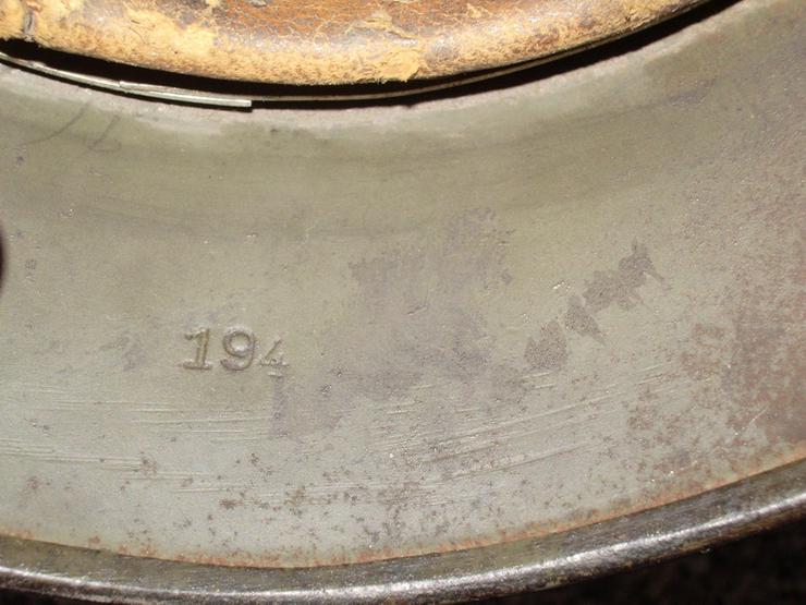 Bild 5: Stahlhelm M35 Kriegsmarine aus Wk2 