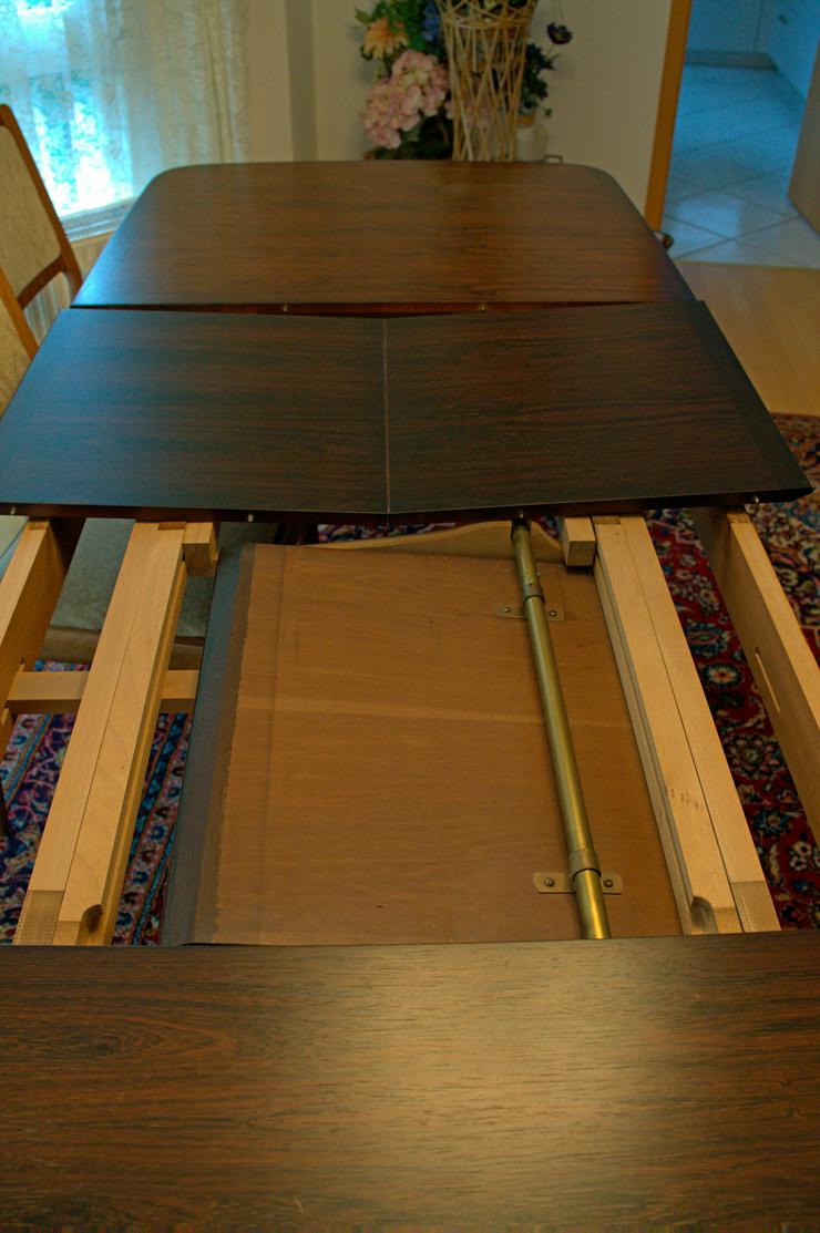 Bild 3: Eleganter Esstisch ( Palisander)