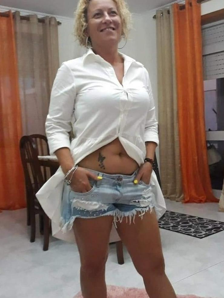 liebevolle Blondine sucht Partner mit Charme      